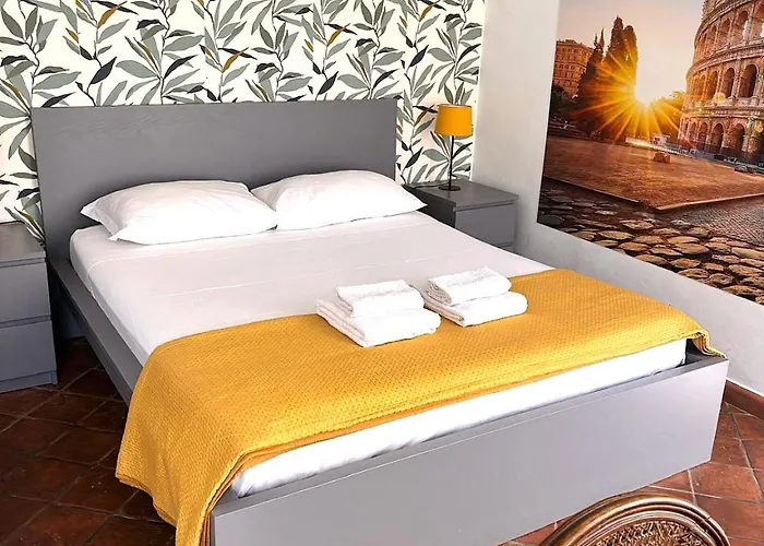 The Yellow Nest In Trastevere Daire Roma