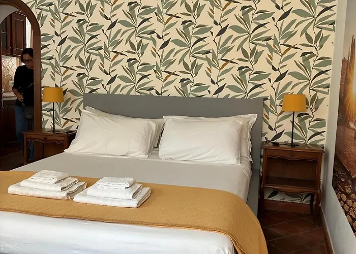 The Yellow Nest In Trastevere Daire *